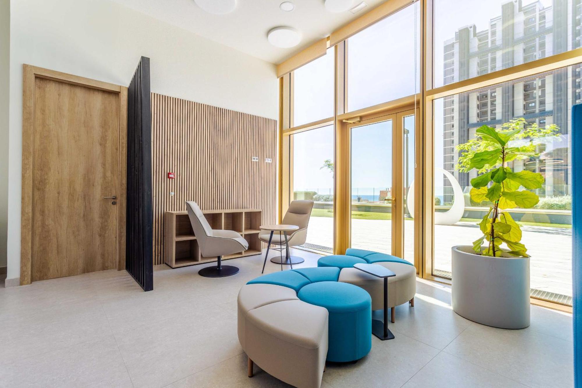 Апартаменты Intempo By Holuxe - 272 - 27Th Floor Бенидорм Экстерьер фото
